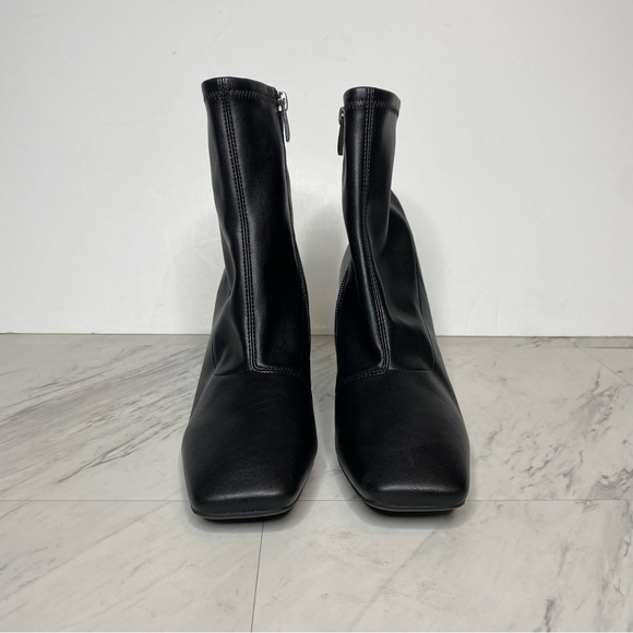 New! Franco Sarto Harmond Black Faux Leather Bootie 8 1/2 W - Picture 2 of 14